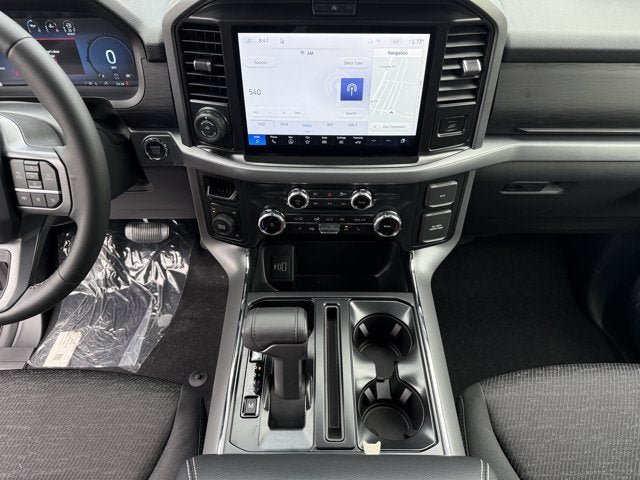 New 2026 Ford F150 Lariat w/ Equipment Group 501A Mid AWD/4WD image 15