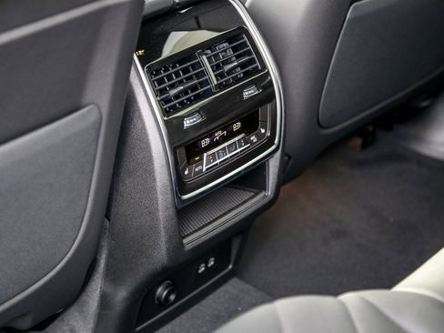 New 2026 BMW X7 xDrive40i image 24