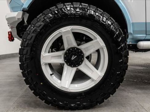 Used 2025 Ford Bronco Outer Banks image 18