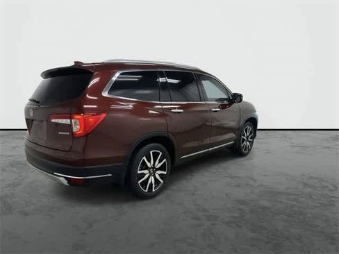 Used 2019 Honda Pilot Touring image 4