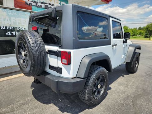 Used 2013 Jeep Wrangler Sport w/ Connectivity Group AWD/4WD image 3