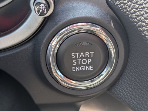 New 2025 Mitsubishi Eclipse Cross SEL image 35