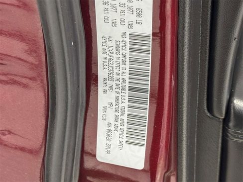 Used 2018 Jeep Grand Cherokee Altitude image 30