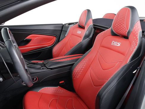 Used 2020 Aston Martin DBS Superleggera Volante RWD image 4