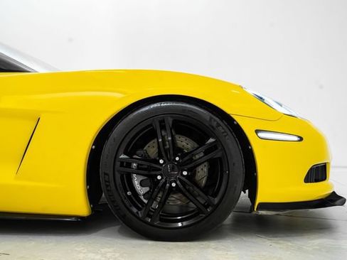 Used 2013 Chevrolet Corvette Coupe w/ 3LT Preferred Equipment Group RWD image 14