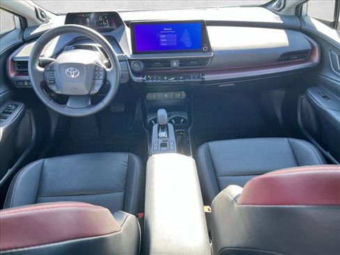 Used 2024 Toyota Prius Prime Premium image 17