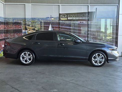 Used 2025 Honda Accord LX image 4