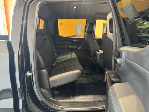 Used 2019 Chevrolet Silverado 1500 RST AWD/4WD image 21
