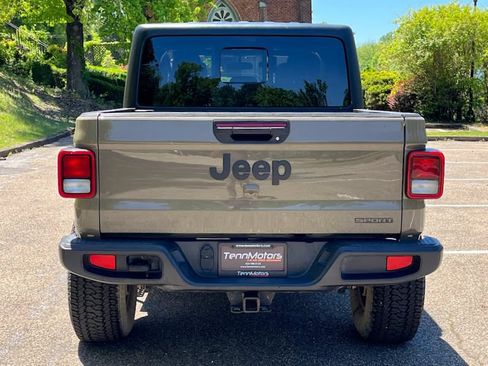 Used 2020 Jeep Gladiator Sport w/ Quick Order Package 24S AWD/4WD image 20