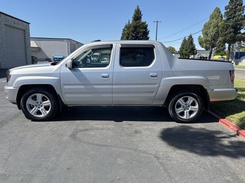 Used 2013 Honda Ridgeline RTL image 8