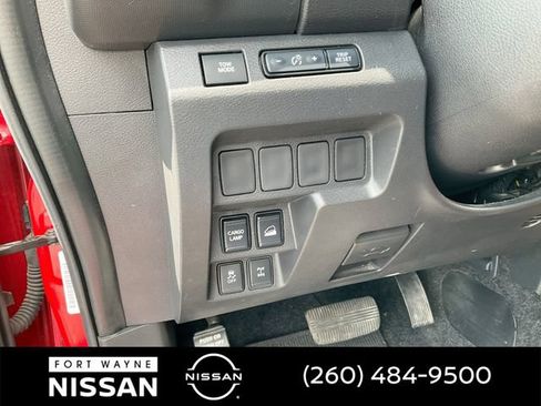 Used 2024 Nissan Frontier PRO-4X w/ Off-Road Protection Package AWD/4WD image 20