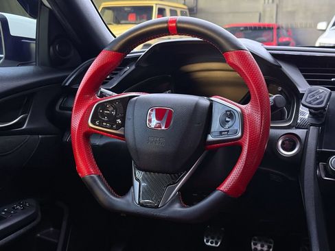 Used 2018 Honda Civic Type R image 20