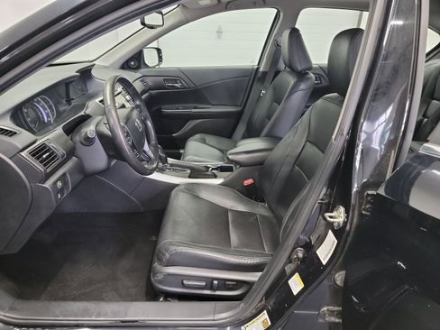 Used 2015 Honda Accord EX-L image 12