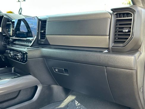 Used 2024 Chevrolet Silverado 2500 ZR2 w/ ZR2 Bison Edition image 8