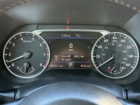 Certified 2022 Nissan Sentra SR w/ SR Premium Package image 33