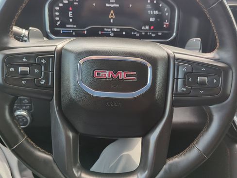 Used 2025 GMC Sierra 1500 AT4 w/ AT4 Preferred Package AWD/4WD image 16