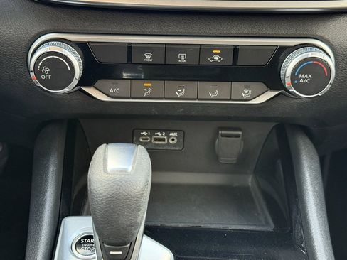 Used 2021 Nissan Altima 2.5 SV image 19