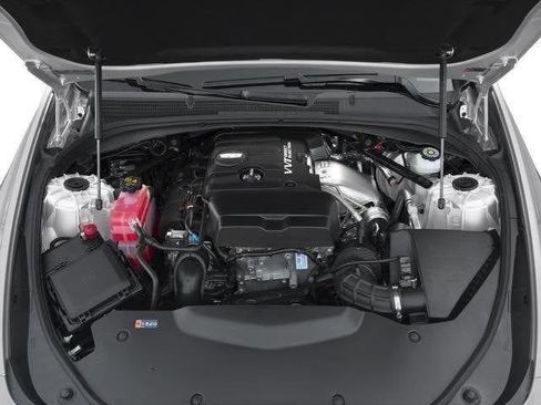 Used 2018 Cadillac CTS Luxury RWD image 13