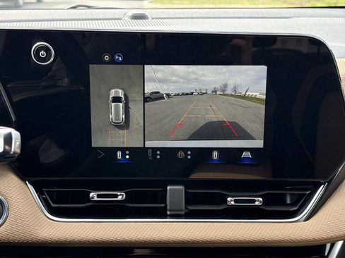 New 2026 Chevrolet Equinox ACTIV w/ Convenience Package III AWD/4WD image 4