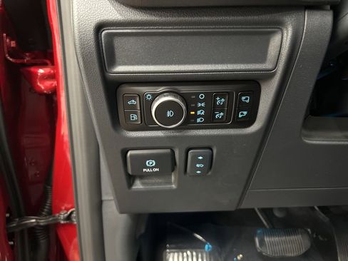 New 2025 Ford F150 Lariat w/ Equipment Group 502A High image 11