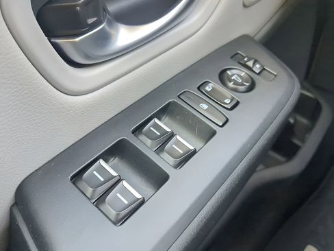 Used 2023 Honda Pilot EX-L image 29