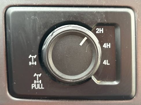 Used 2016 Ford F150 XLT w/ Equipment Group 301A Mid AWD/4WD image 8
