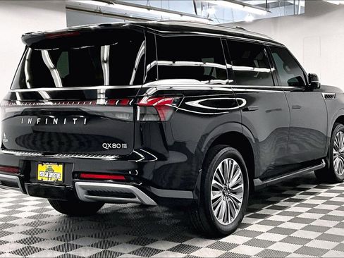 Used 2025 INFINITI QX80 Sensory w/ Exterior Package AWD/4WD image 13
