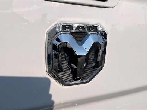 Used 2020 RAM 2500 Big Horn image 7