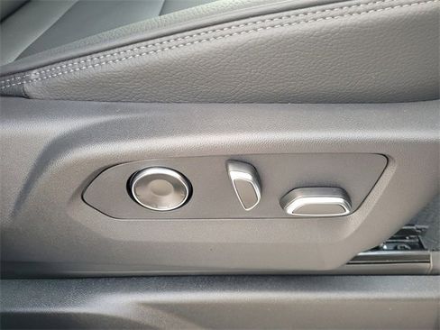 New 2026 GMC Yukon XL Denali image 16