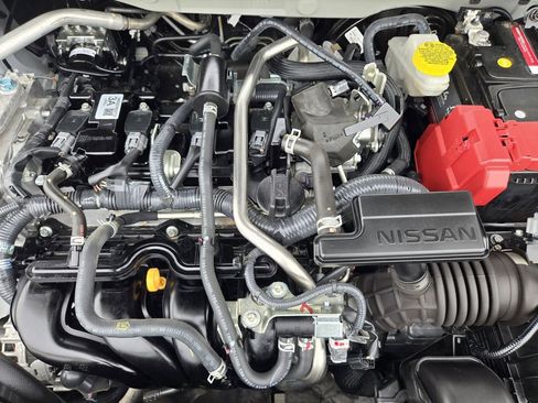 Used 2024 Nissan Sentra SR w/ SR Premium Package FWD image 36