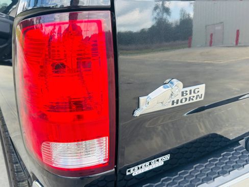 Used 2019 RAM 1500 Big Horn AWD/4WD image 18