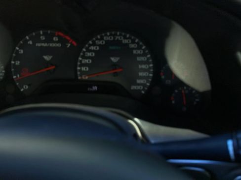 Used 2002 Chevrolet Corvette Coupe w/ Preferred Equipment Group2 RWD image 14