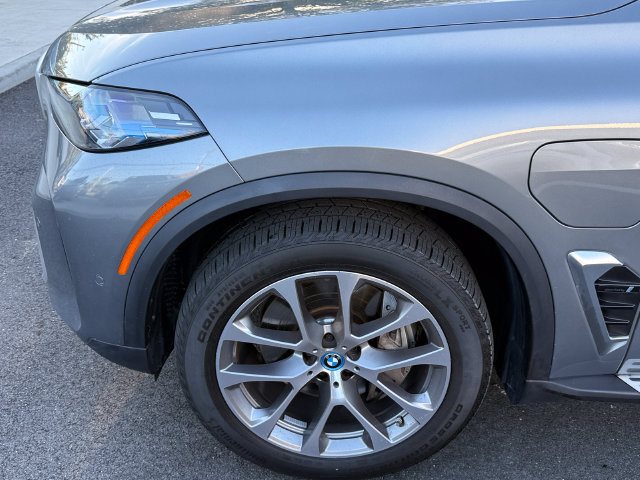 Certified 2024 BMW X5 xDrive50e w/ Premium Package AWD/4WD image 10