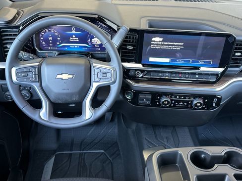 New 2026 Chevrolet Silverado 1500 LT image 16