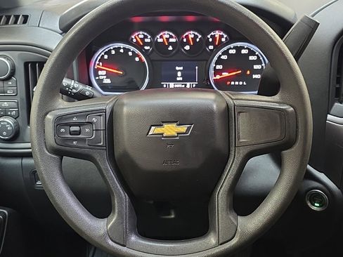 Used 2022 Chevrolet Silverado 1500 Custom image 18