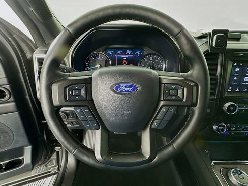 Used 2019 Ford Expedition Max Limited image 11