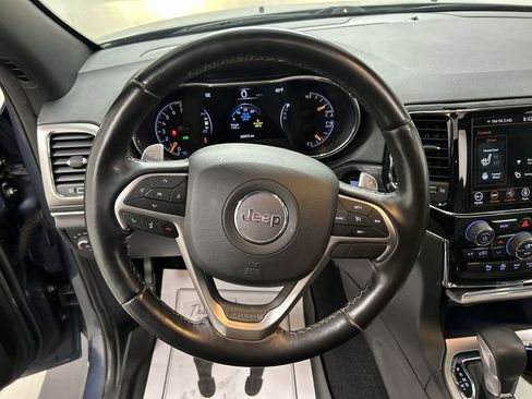 Used 2021 Jeep Grand Cherokee Limited w/ Trailer Tow Group IV image 4