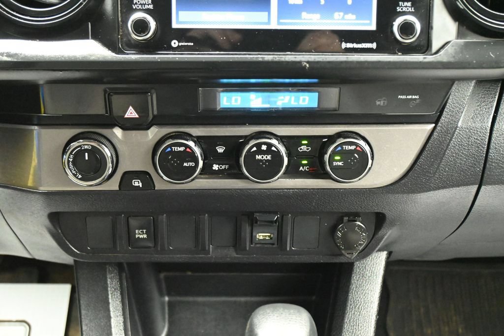 Used 2022 Toyota Tacoma SR AWD/4WD image 21