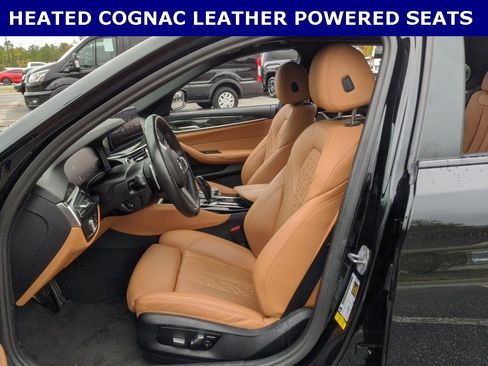 Used 2023 BMW 530i w/ M Sport Package image 6