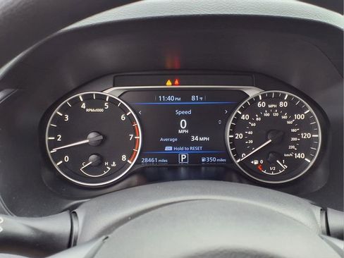 Used 2025 Nissan Altima 2.5 SV FWD image 19