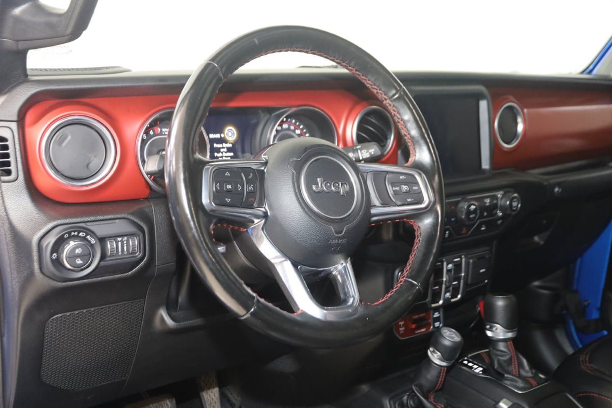 Used 2022 Jeep Gladiator Rubicon w/ Cold Weather Group AWD/4WD image 6