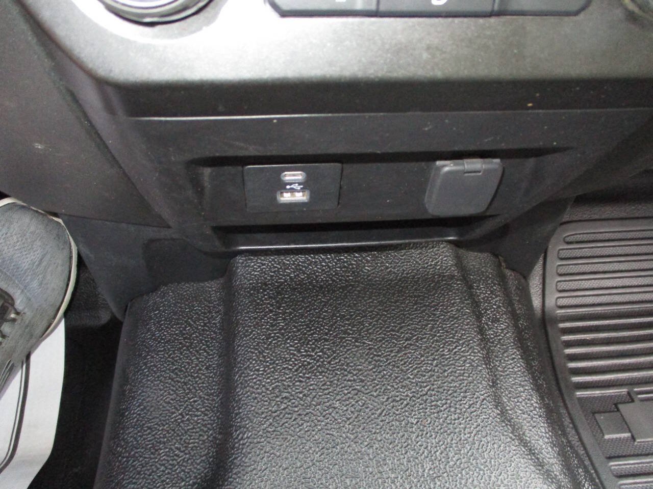 Used 2021 Ford F250 XL w/ STX Appearance Package AWD/4WD image 30