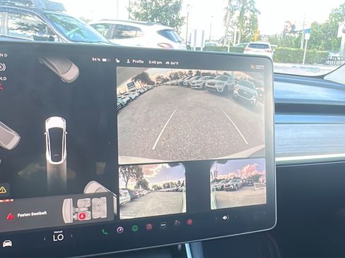 Used 2021 Tesla Model Y 2WD image 13