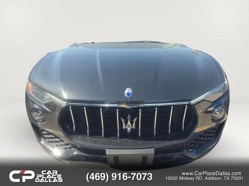 Used 2017 Maserati Levante AWD/4WD image 2