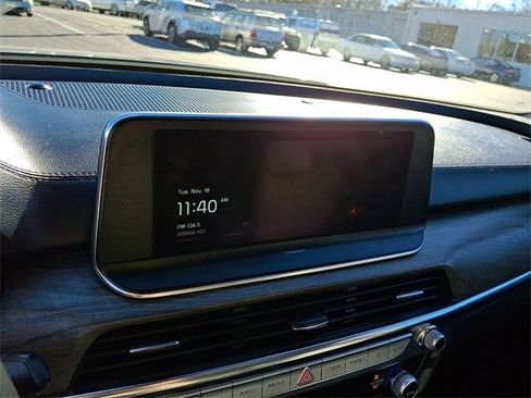 Used 2022 Kia Telluride EX w/ EX Premium Package image 18