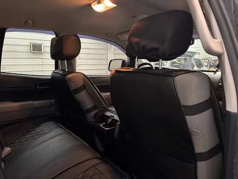 Used 2012 Toyota Tundra 4x4 Double Cab w/ SR5 Pkg image 28