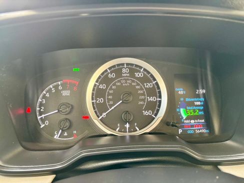 Used 2020 Toyota Corolla LE image 18