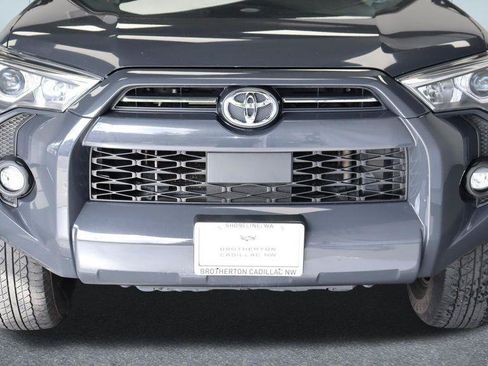 Used 2024 Toyota 4Runner SR5 Premium w/ Moonroof Package AWD/4WD image 12