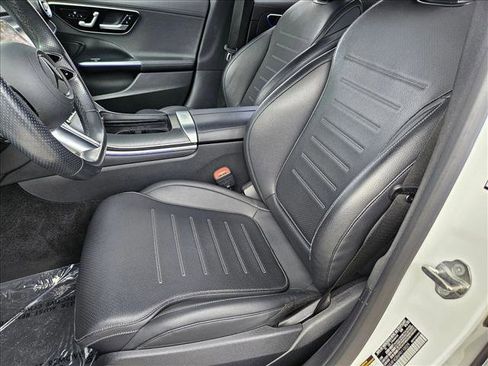 Used 2023 Mercedes-Benz C 300 Sedan image 16