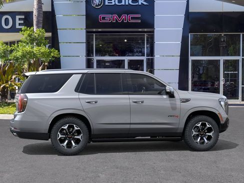 New 2026 GMC Yukon AT4 AWD/4WD image 5